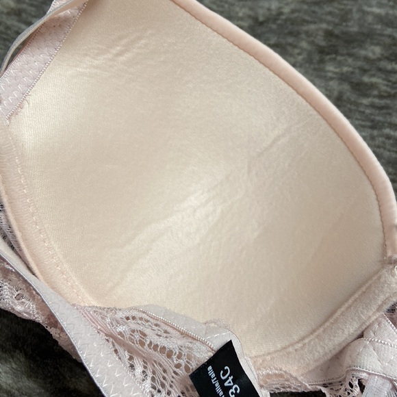 💚2 for $25 NWOT Rene Rofe bra. Light pink. Smoothing & lightly padded w/ lace - Picture 7 of 7